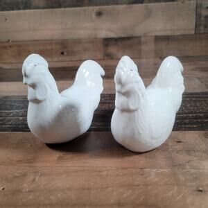 Chicken Salt and Pepper shakers